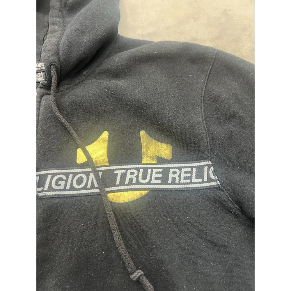 True Religion logo please